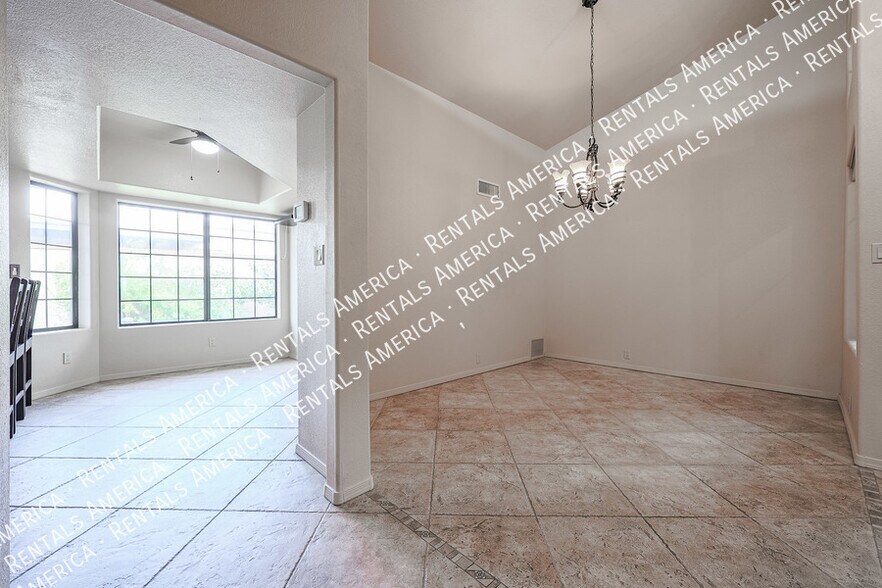 Building Photo - 8444 N 85th St