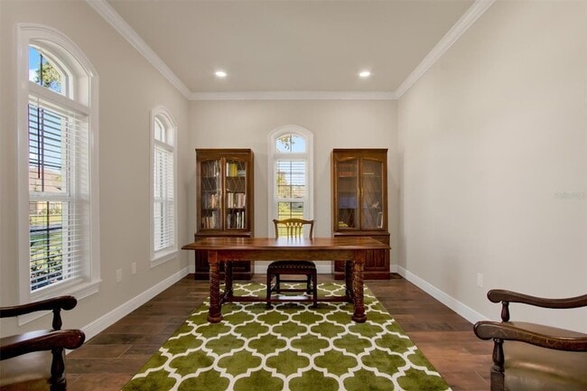 Building Photo - 6028 Sundown Dr