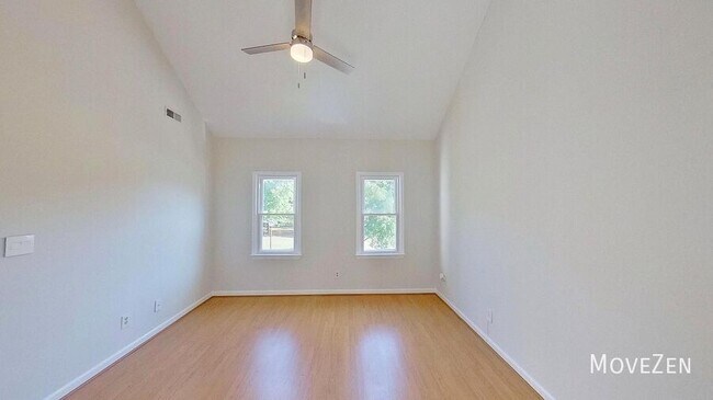 Building Photo - 3405 E Jameson Rd