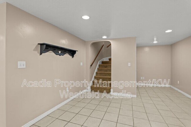Building Photo - 137 E 600 N