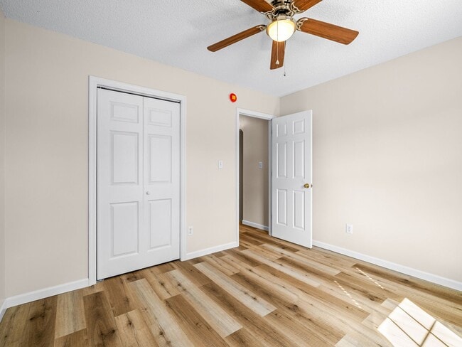 Building Photo - Aragona Village