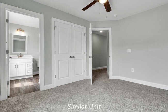 Building Photo - 305 Starfish Ln