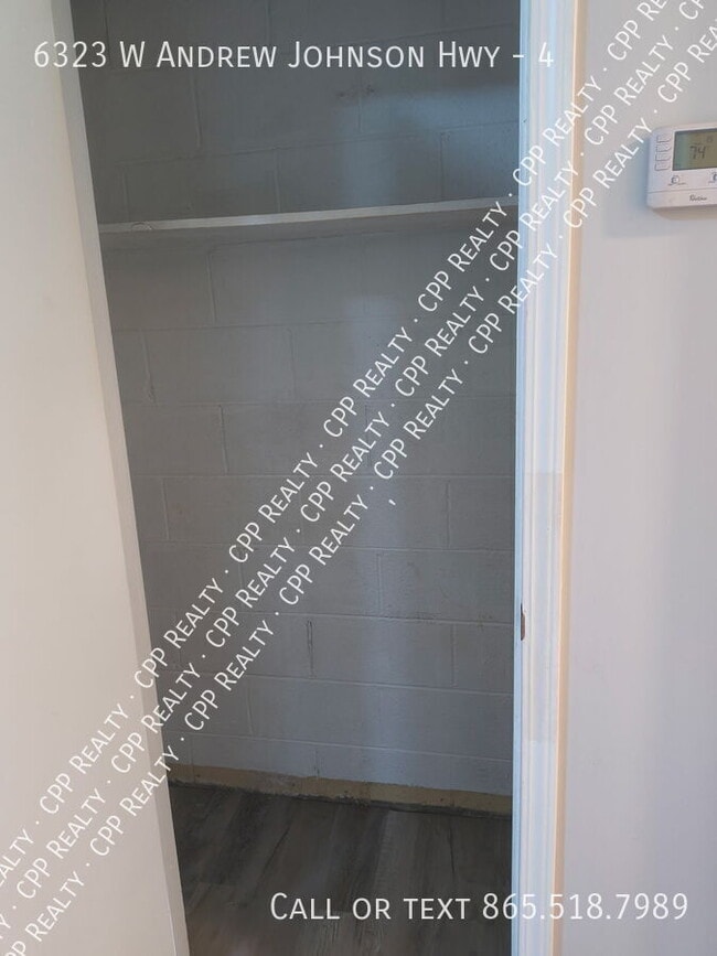 Building Photo - 6323 W Andrew Johnson Hwy