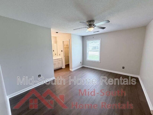 Building Photo - 7328 Hillshire Dr