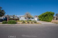Building Photo - 6529 Kraft Ave