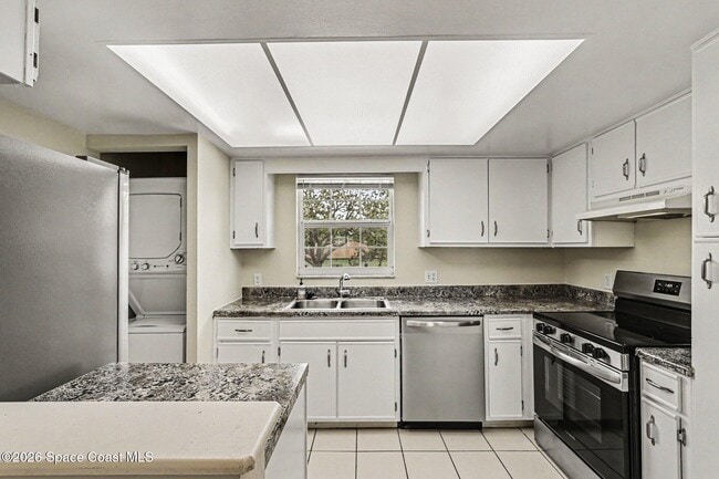 Building Photo - 3135 Shady Dell Ln