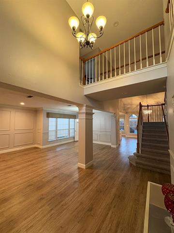 Building Photo - 2113 Cannes Dr