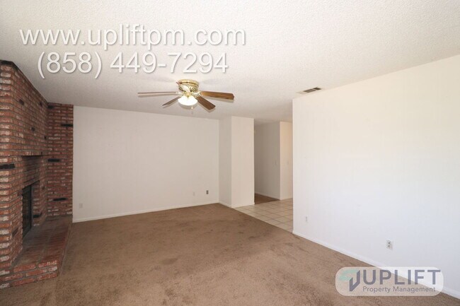 Building Photo - 15938 Caras Ct
