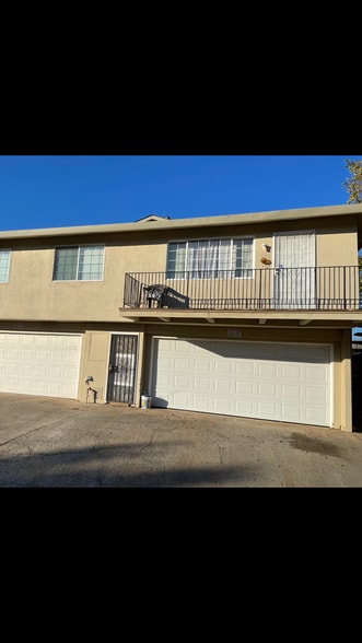 Building Photo - 4141 Apostolo Cir