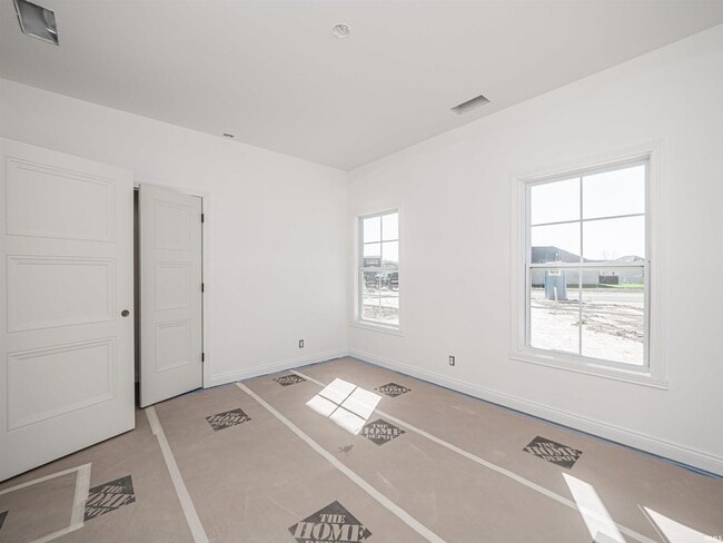 Building Photo - 3539 Sand Dr