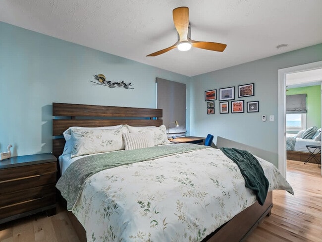 Building Photo - 32414 Lake Rd