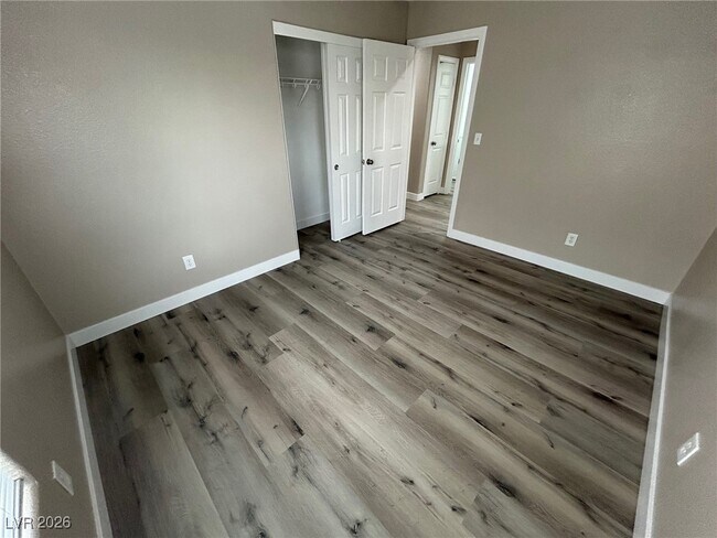 Building Photo - 8657 Palomino Ranch St