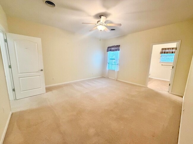 Building Photo - 5644 Mountain Oaks Ln