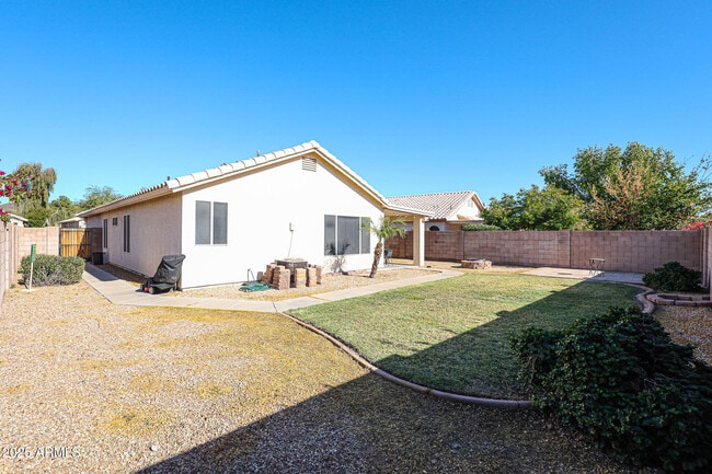 Building Photo - 6209 W Blackhawk Dr