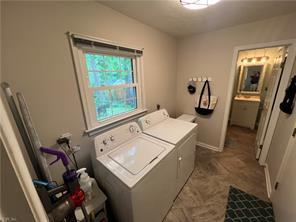 Building Photo - 2584 Piney Bark Dr