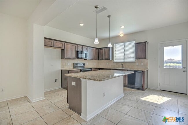 Building Photo - 1070 Spring Terrace Loop