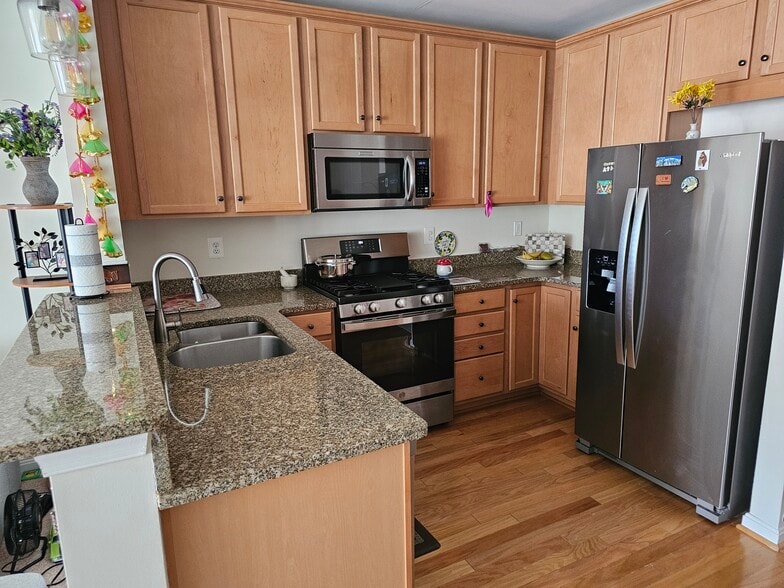 Building Photo - 22946 Newcut Rd