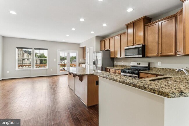 Building Photo - 3107 Alliance Ct