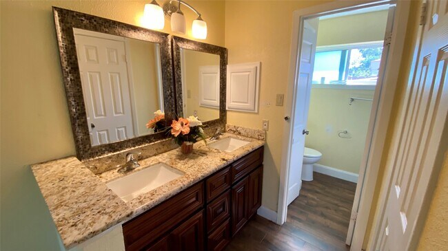 Building Photo - 1903 Brushy Creek Dr