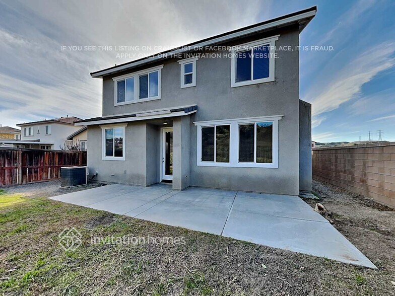 Building Photo - 34120 Ogrady Ct