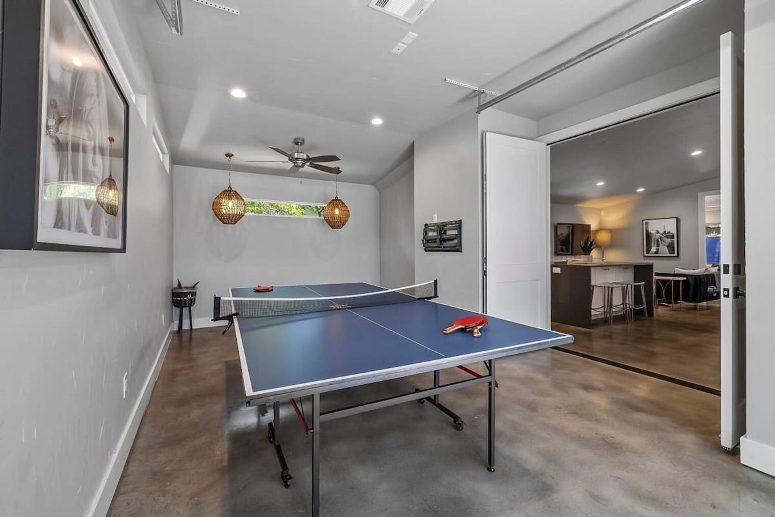 Building Photo - 2414a Kinney Rd