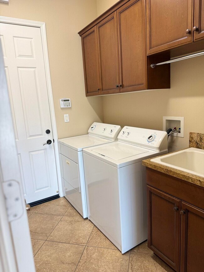 Building Photo - 81223 Agave Ct