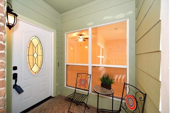 Building Photo - 15031 Kimberley Ct