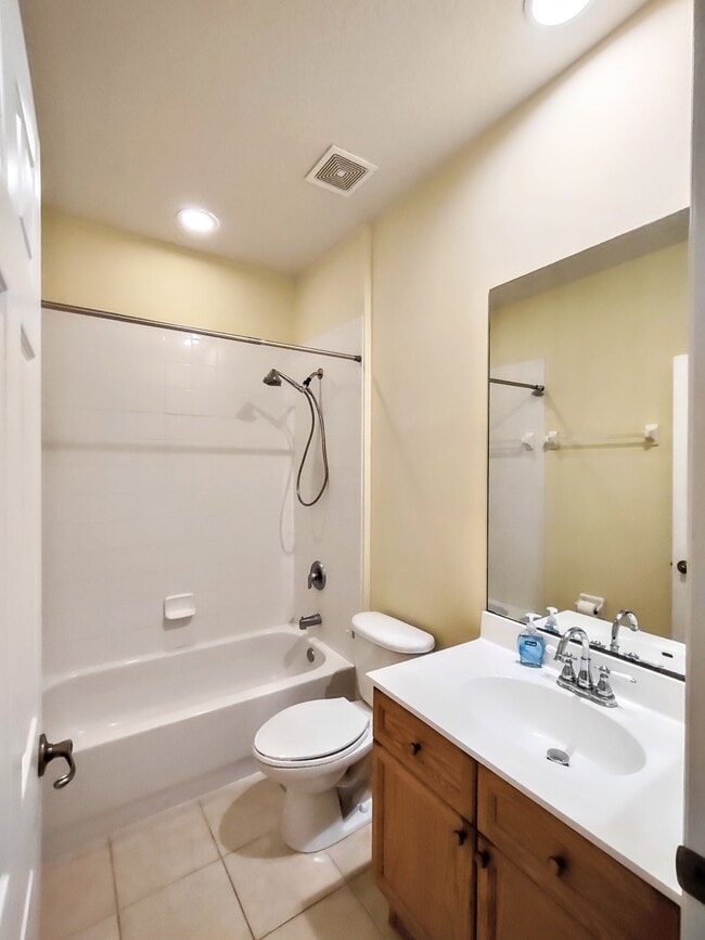 Building Photo - 300 Via Castilla