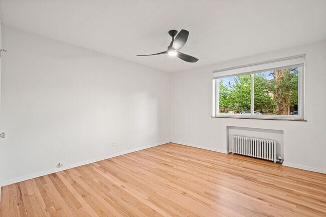 Building Photo - 525 Jackson St