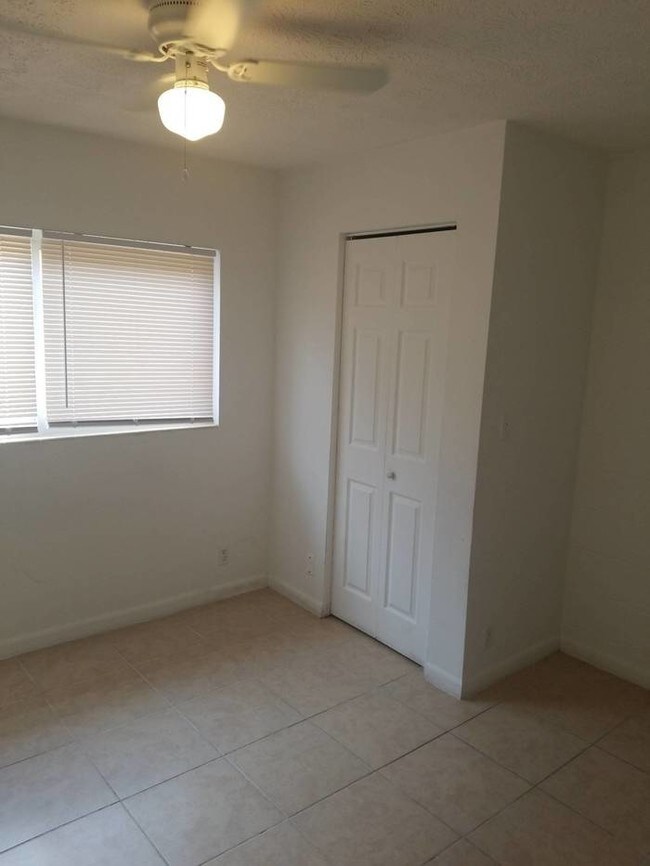 Building Photo - Renovated 1/1 Apt. in Arlington!