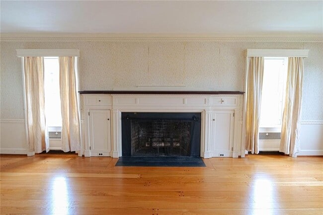 Building Photo - 36-36 Underwood St.