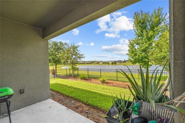 Building Photo - 3443 Sagebrush St