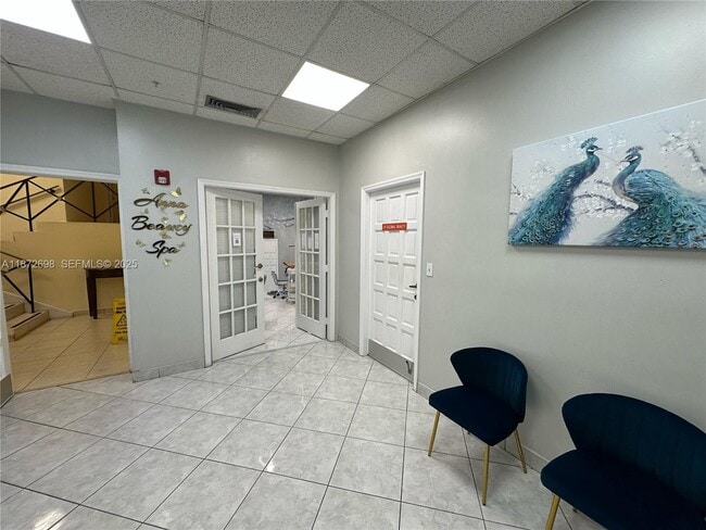 Building Photo - 2501 S Ocean Dr