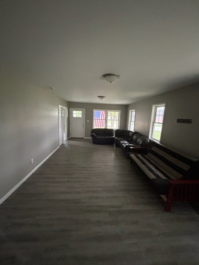 Building Photo - 52075 Clover Trail