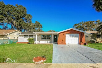 Building Photo - 3 Bed - 2 Bath Cozy Living in the Heart of...