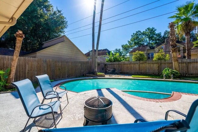 Building Photo - 3427 Aspen Bend Dr