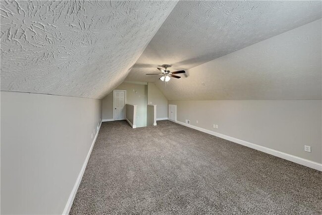 Building Photo - 2239 Cluster Ln