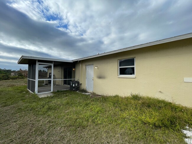 Building Photo - Now Available in Lehigh-3 Bedroom 2 Bath D...