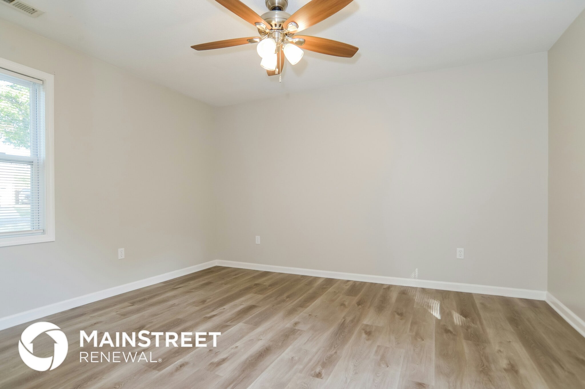 Building Photo - 8524 W 86th St