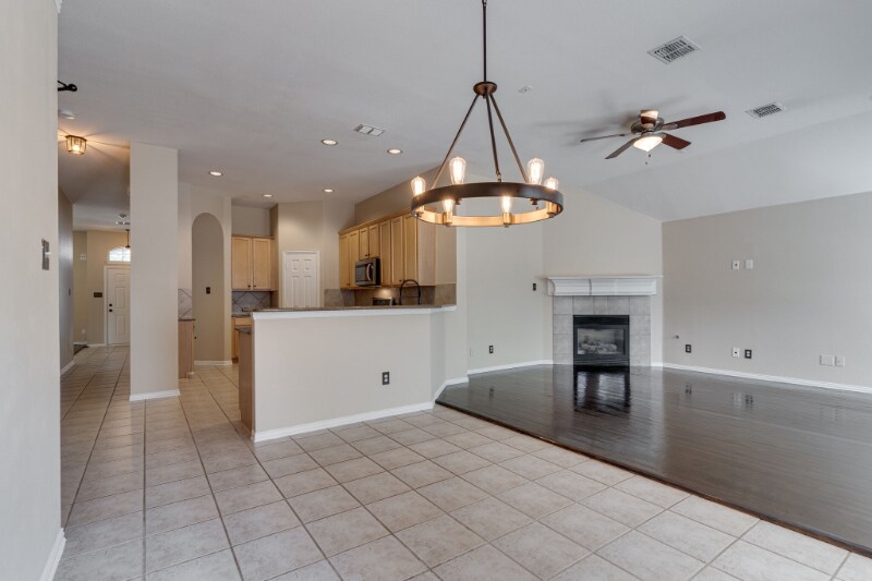 Building Photo - 6412 Autumn Trail