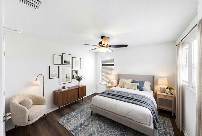 Building Photo - 1 Month Free Rent with 18mo Lease!!!!