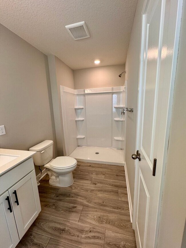 Building Photo - Brand-New 4-Bedroom Home with Flex Room, 3...