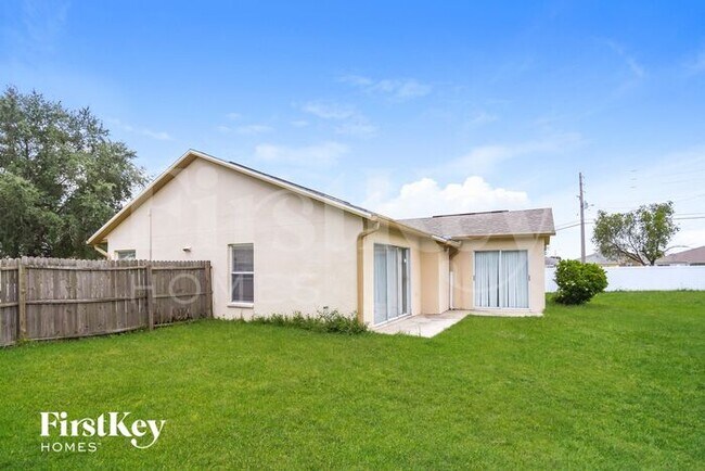 Building Photo - 1207 Etchfield Cir