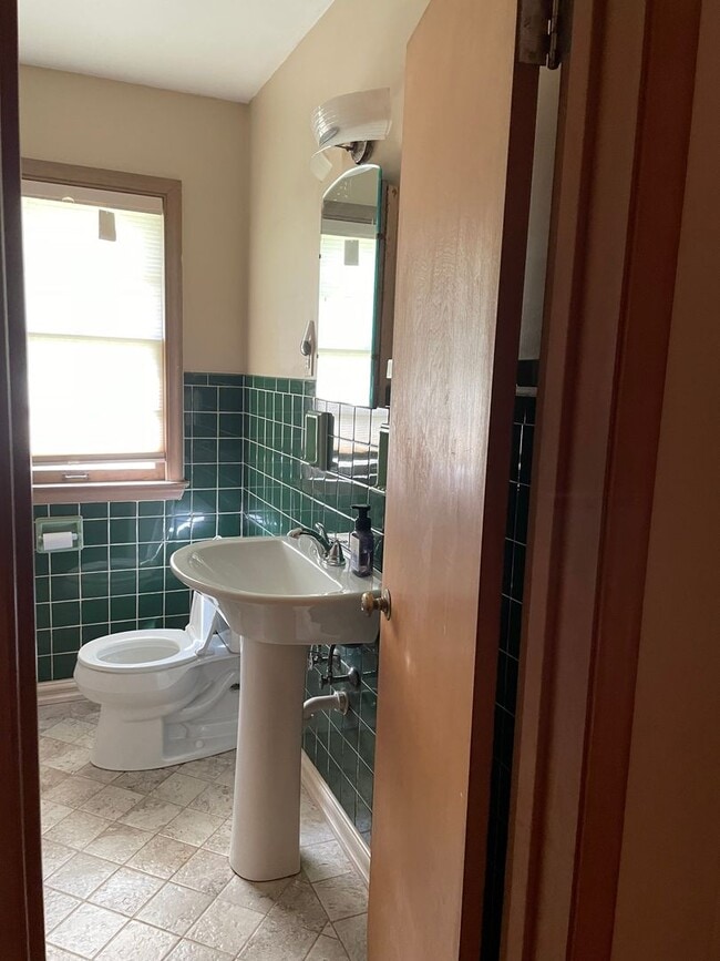 Building Photo - Spacious 4-Bedroom Ranch in District 66 with Walkout Basement & Mother-in-Law Suite
