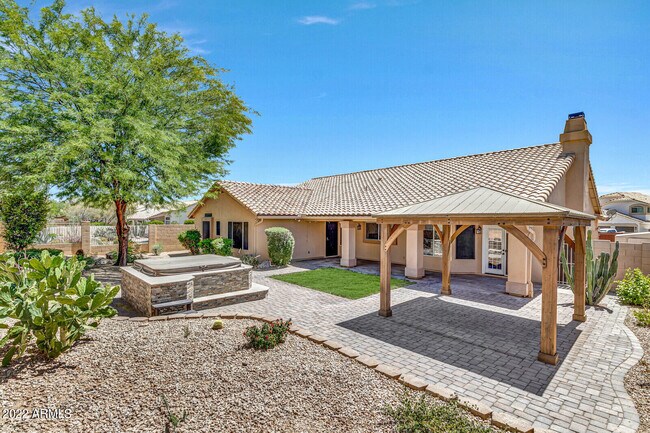 Building Photo - 4418 E Barwick Dr