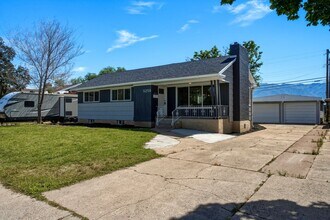 Building Photo - 5256 S 2000 W