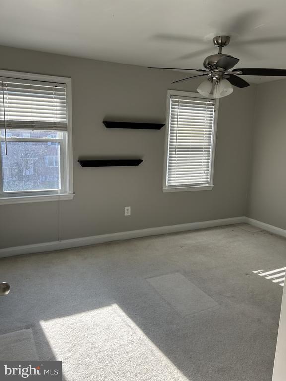 Building Photo - 1728 Redwood Ave