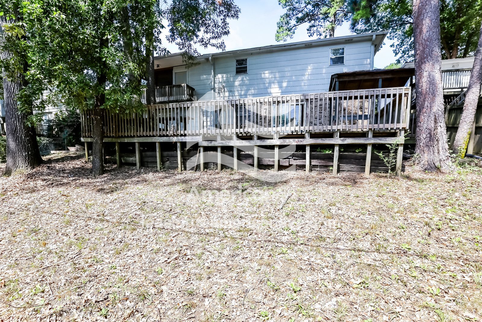 Building Photo - 2515 Montreal Dr