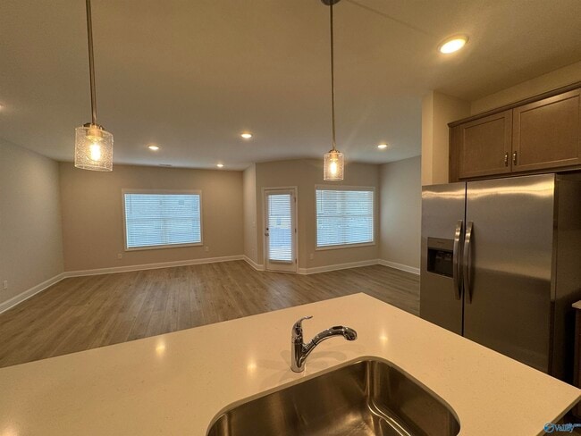 Building Photo - 122 Burdine St