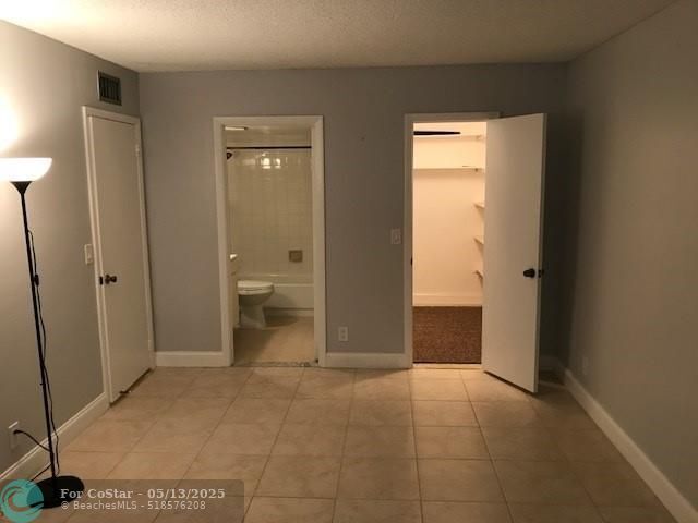 Building Photo - 522 Trace Cir